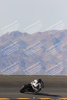 media/Nov-10-2023-Twins on Track (CVR) (Fri) [[0a94bef841]]/3-B Group/Session 2 (Bowl Backside)/